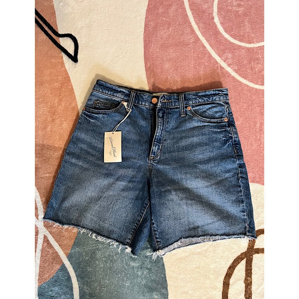 Universal Thread- High Rise Midi Jean Shorts
